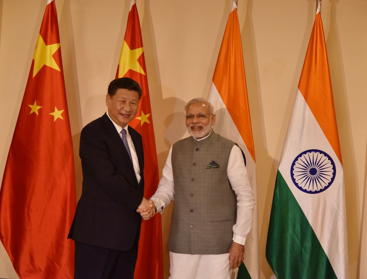 President Xi Jinping with Indian Prime Minister Narendra Modi